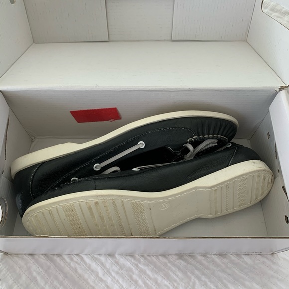 Aldo Boissy Navy Blue Genuine Leather Boat Shoes - Picture 2 of 7